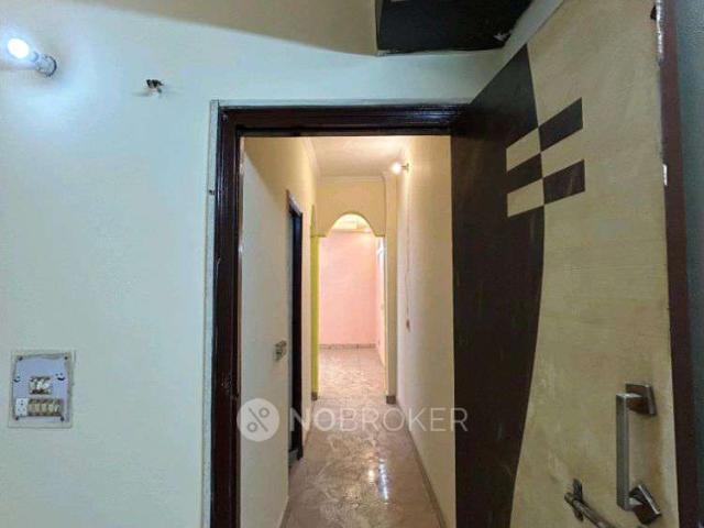 Flat for rent in South Delhi, Deri