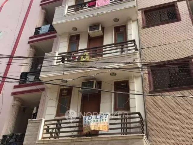Flat for rent in South Delhi, Deri