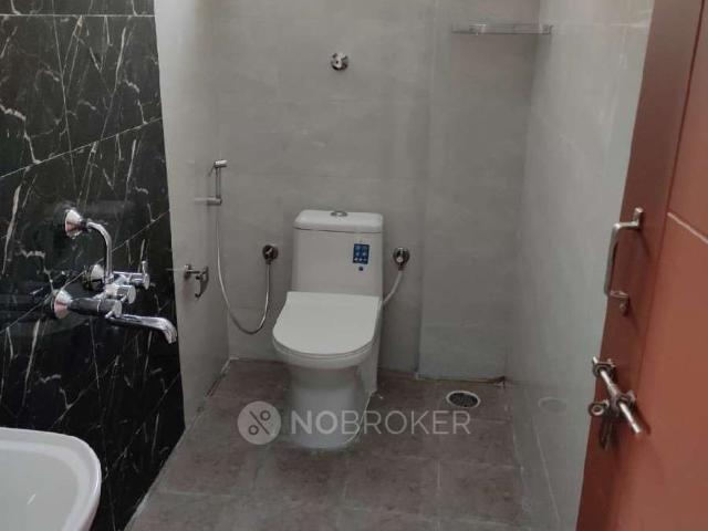 Flat for rent in Bangalore East, Cox Town - Bangalore