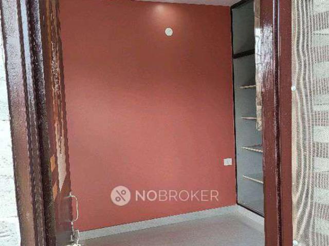 Flat for rent in South West Delhi, Deri