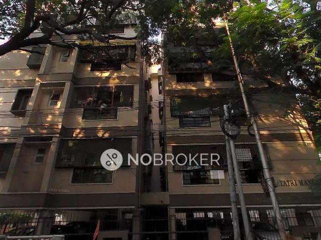 Flat for sale in Barkatpura, Hyderabad