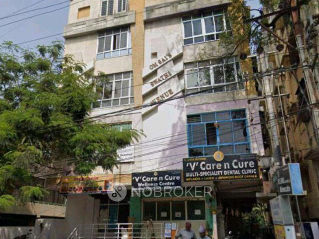 Flat for sale in Kachiguda, Haidarabad