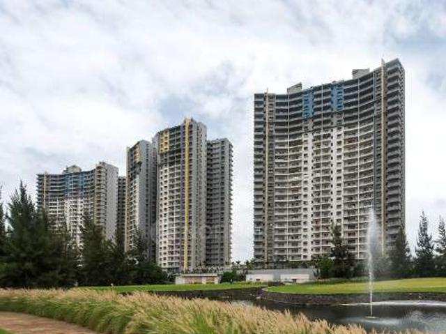 Flat for sale in Blue Ridge SEZ, Pune