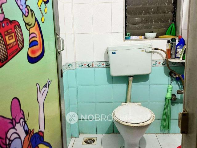 Flat for rent in Khar, Mumbai