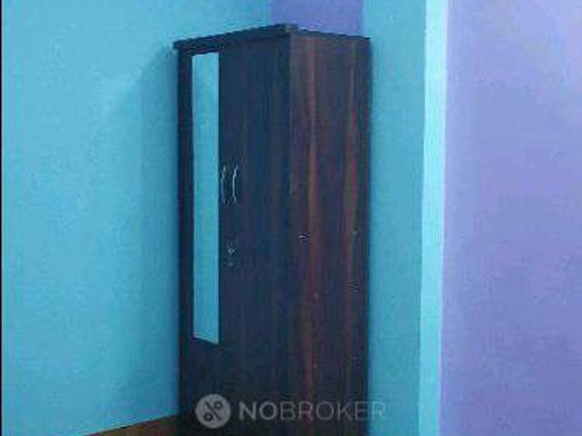 Flat for rent in East Delhi, Deri