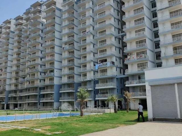 Flat for sale in Hariana