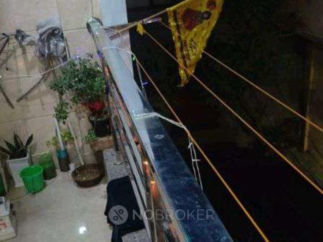 Flat for rent in West Delhi, Deri