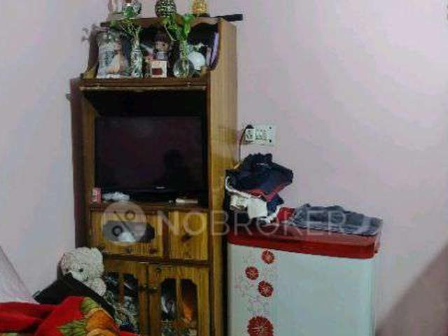Flat for sale in North West Delhi, Deri