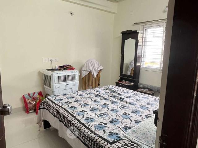 Flat for rent in Ranga Reddy, Narsingi