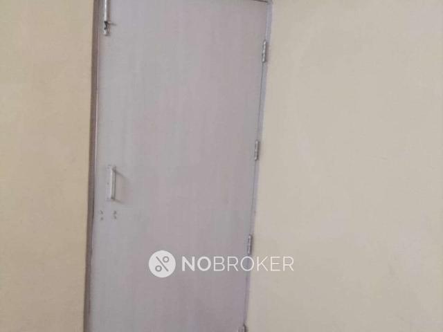 Flat for rent in West Delhi, Deri