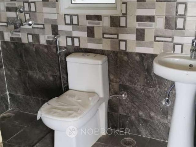 Flat for rent in Dankaur, Arunachal Pradesh
