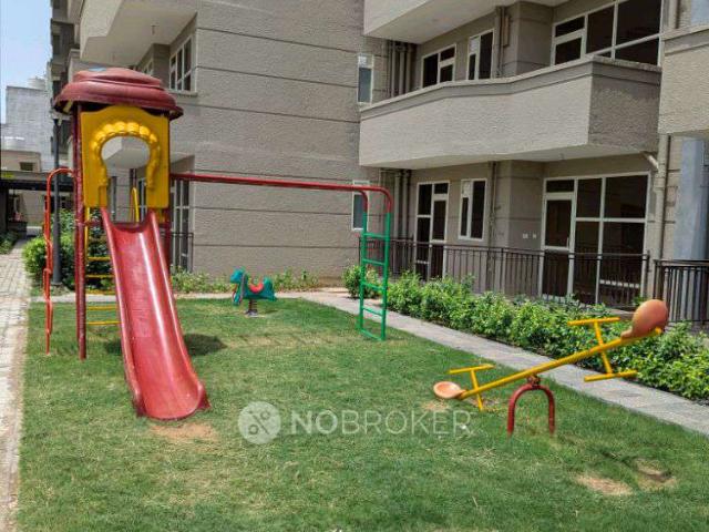 Flat for rent in Hariana