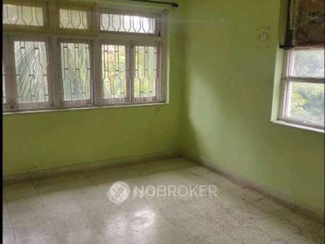 Flat for rent in Sunder Wadi, Mumbai
