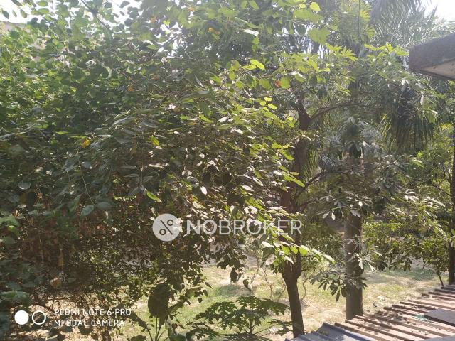 Flat for rent in Sector 62, Noida