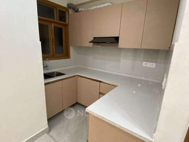 Flat for rent in South Delhi, Deri