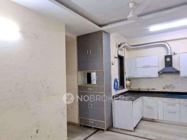 Flat for rent in South Delhi, Deri