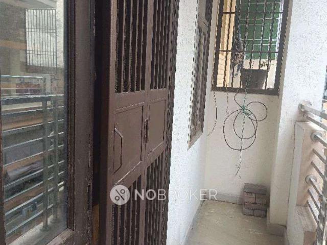 Flat for rent in South West Delhi, Deri