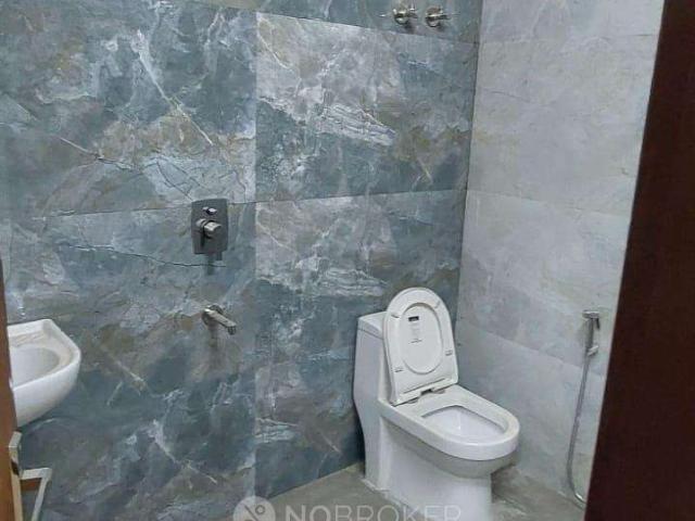 Flat for sale in Hariana