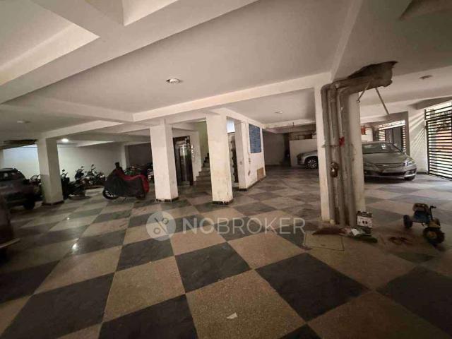 Flat for rent in South Delhi, Deri