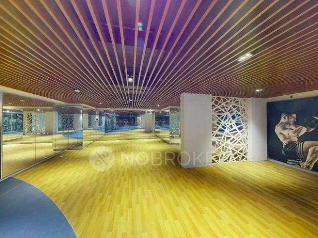 Flat for sale in Sector 52, Noida