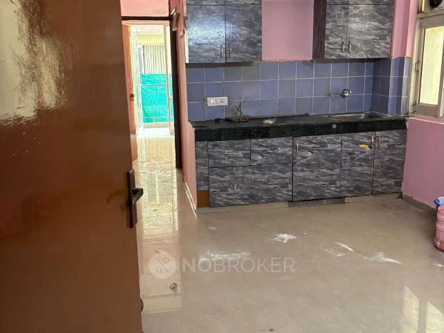 Flat for rent in Amstoria, Gurugram