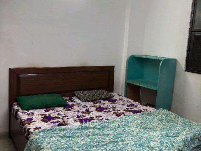 Flat for sale in North West Delhi, Deri