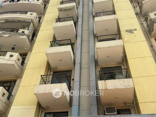Flat for rent in Hariana