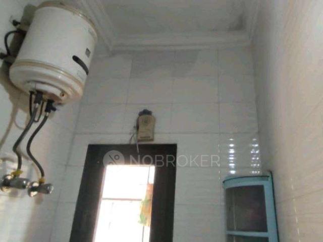 Flat for sale in North West Delhi, Deri