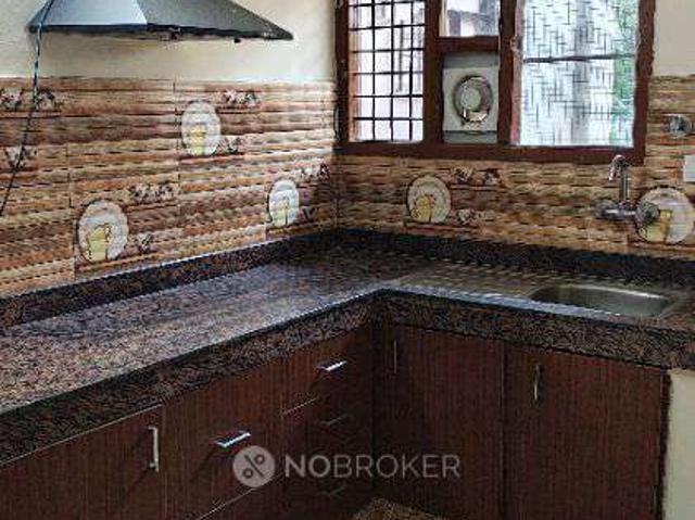Flat for rent in Hariana