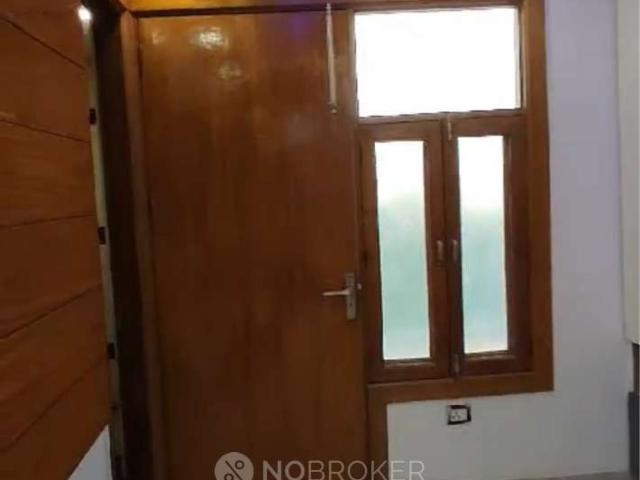 Flat for rent in West Delhi, Deri