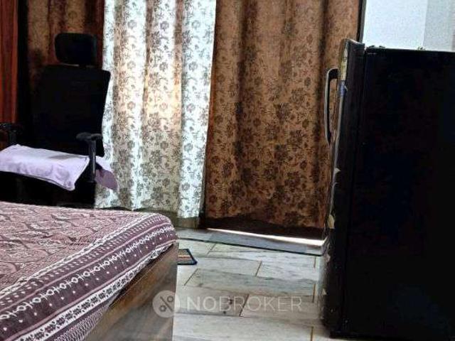 Flat for rent in South Delhi, Deri