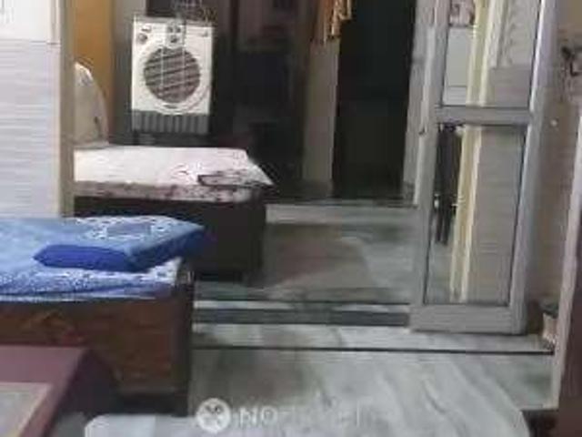 Flat for sale in North East Delhi, Deri