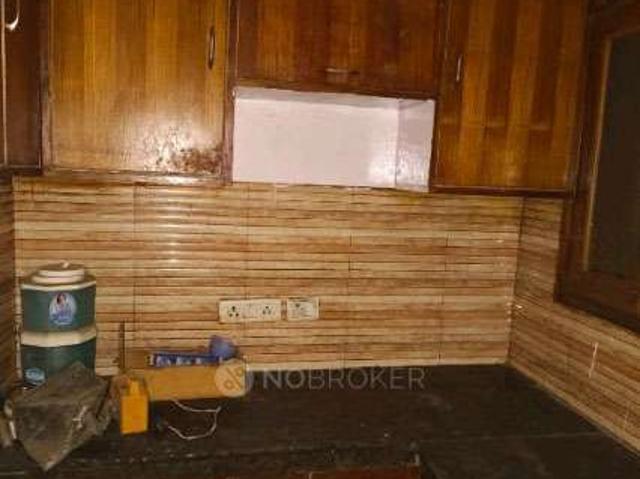Flat for rent in West Delhi, Deri