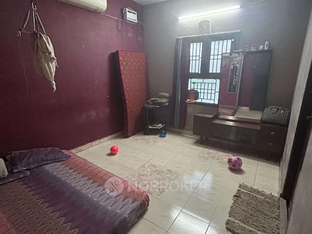 Flat for rent in Adyar, Tamil Nadu