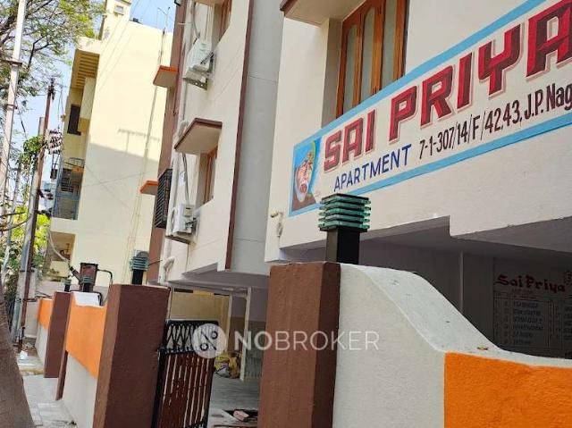 Flat for sale in Greater Hyderabad Municipal Corporation West Zone, Hyderabad