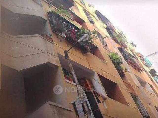 Flat for rent in Katraj, Pune