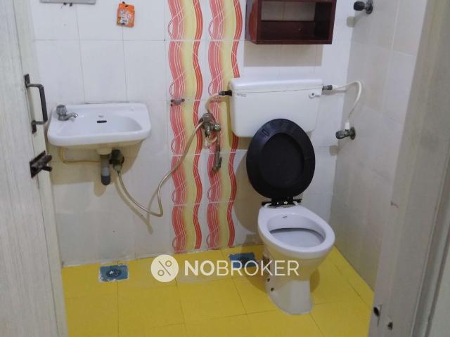 Flat for rent in Adyar, Tamil Nadu