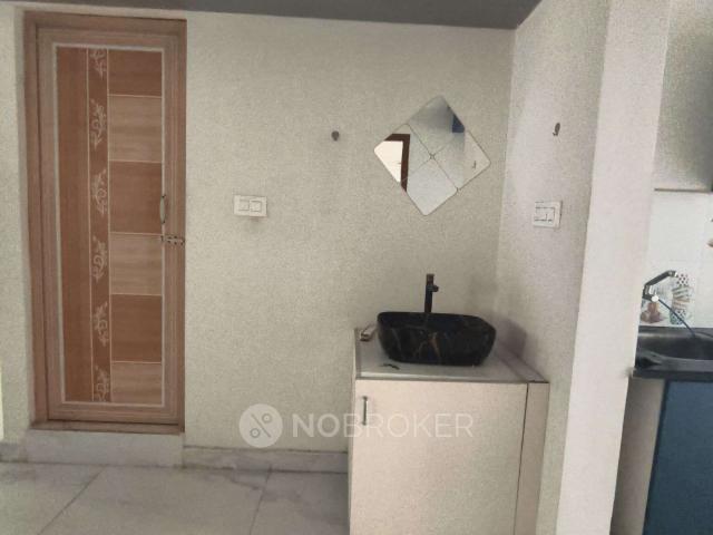 Flat for rent in Bangalore South, Cox Town - Bangalore