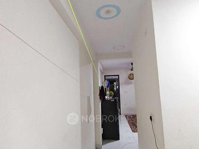 Flat for sale in East Delhi, Deri