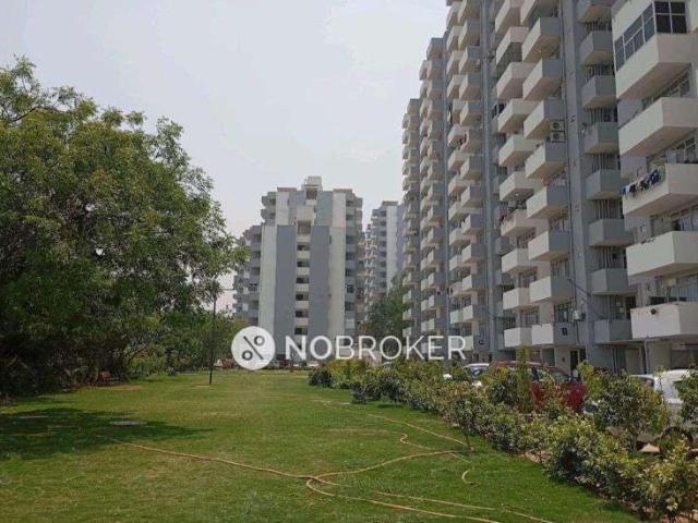 Flat for rent in Hariana
