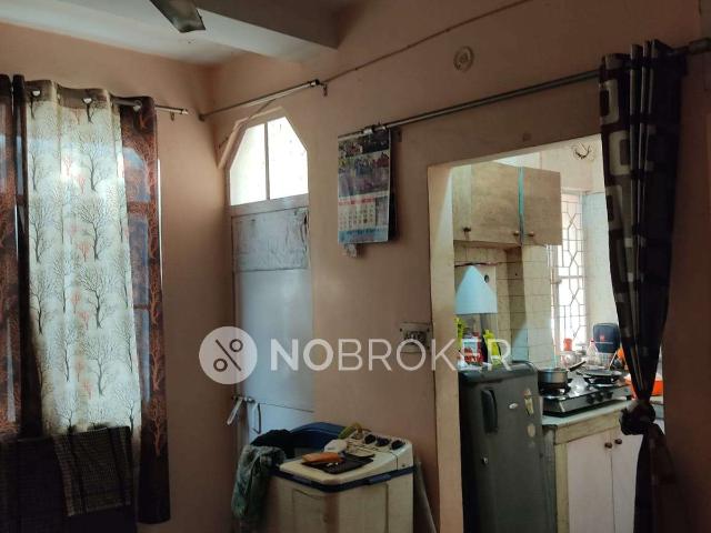Flat for rent in West Delhi, Deri
