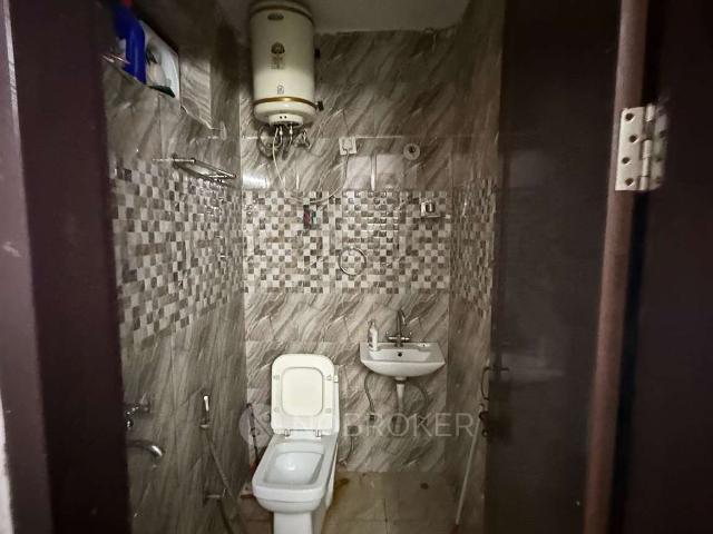 Flat for rent in Hariana
