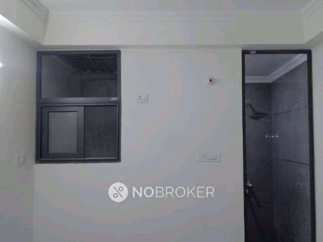 Flat for rent in South Delhi, Deri