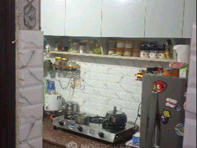 Flat for sale in East Delhi, Deri