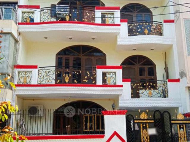 Flat for rent in Hariana