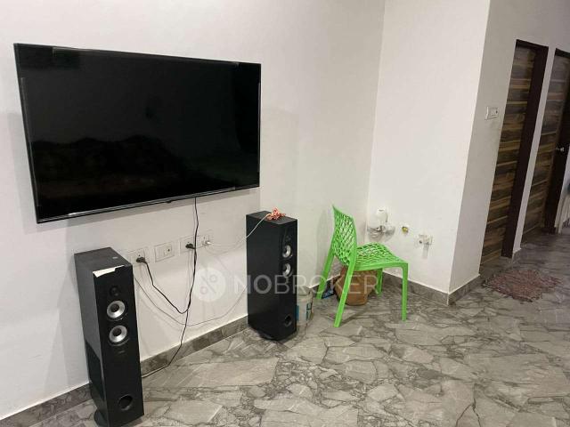 Flat for rent in Hariana