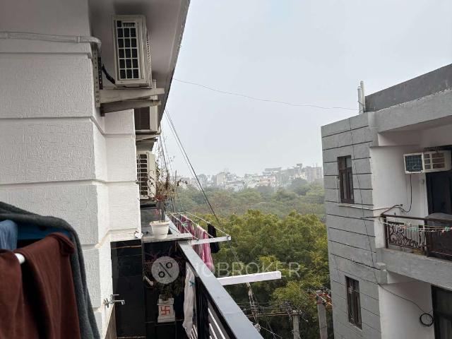 Flat for sale in South Delhi, Deri