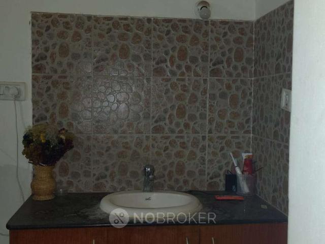 Flat for rent in Bangalore East, Cox Town - Bangalore