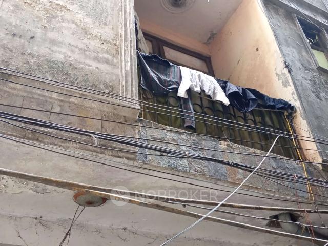Flat for sale in South Delhi, Deri