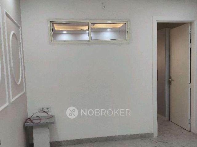Flat for sale in West Delhi, Deri